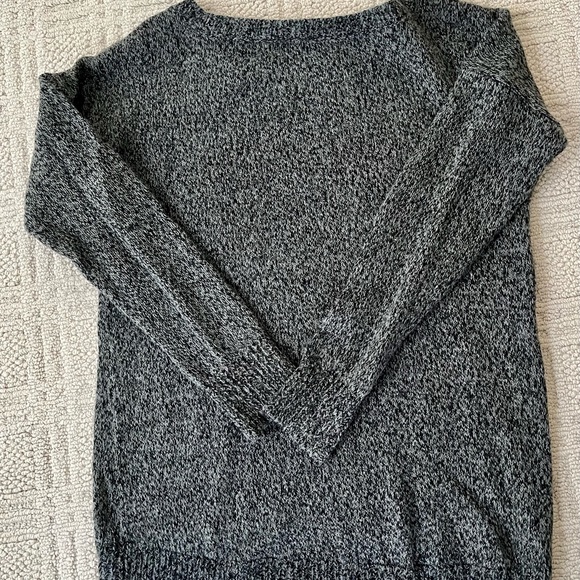 Express greyCrew Neck Sweater with Heart Design - Picture 2 of 6